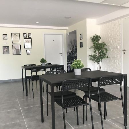 Hostel Opolska 11-19 弗罗茨瓦夫 外观 照片