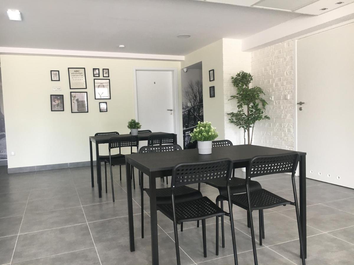 Hostel Opolska 11-19 弗罗茨瓦夫 外观 照片