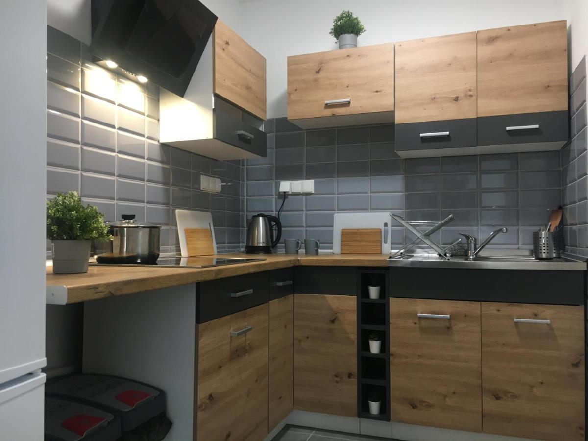 Hostel Opolska 11-19 弗罗茨瓦夫 外观 照片