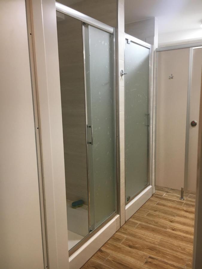 Hostel Opolska 11-19 弗罗茨瓦夫 外观 照片